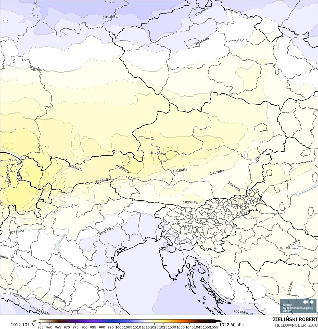 ALADIN CZ 2.3 km model - Austria, Pressure