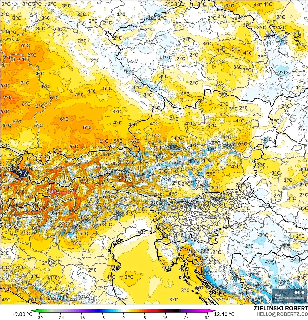ALADIN CZ 2.3 km model - Austria, Temperature at 2m Anomaly
