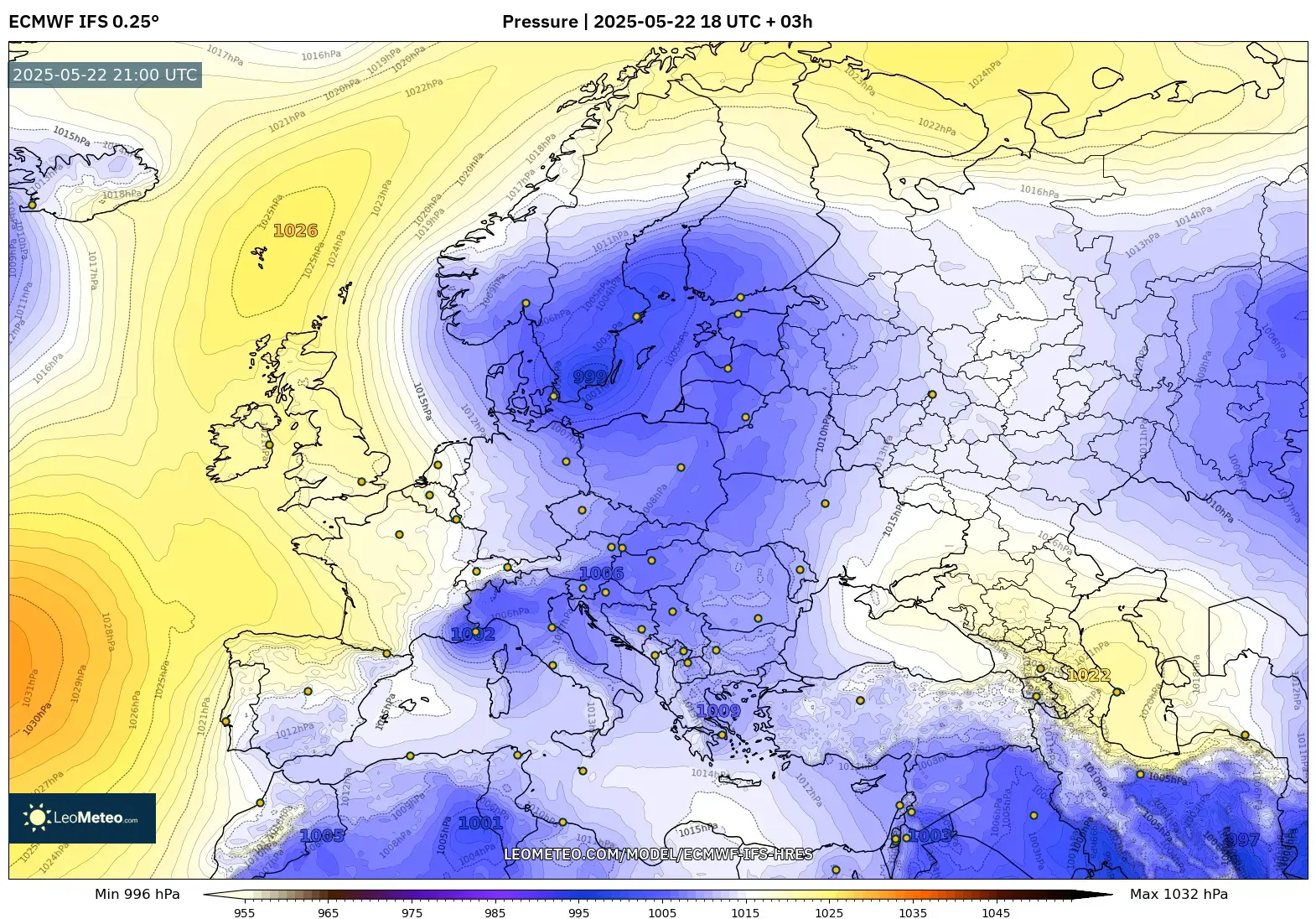 ECMWF IFS 0.25° model - Europe, Pressure