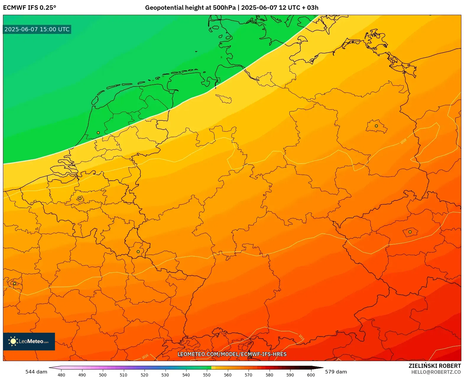 ECMWF IFS 0.25° model - Jerman, Ketinggian geopotensial pada 500 hPa ECMWF IFS 0.25° model - Jerman, Ketinggian geopotensial pada 500 hPa
