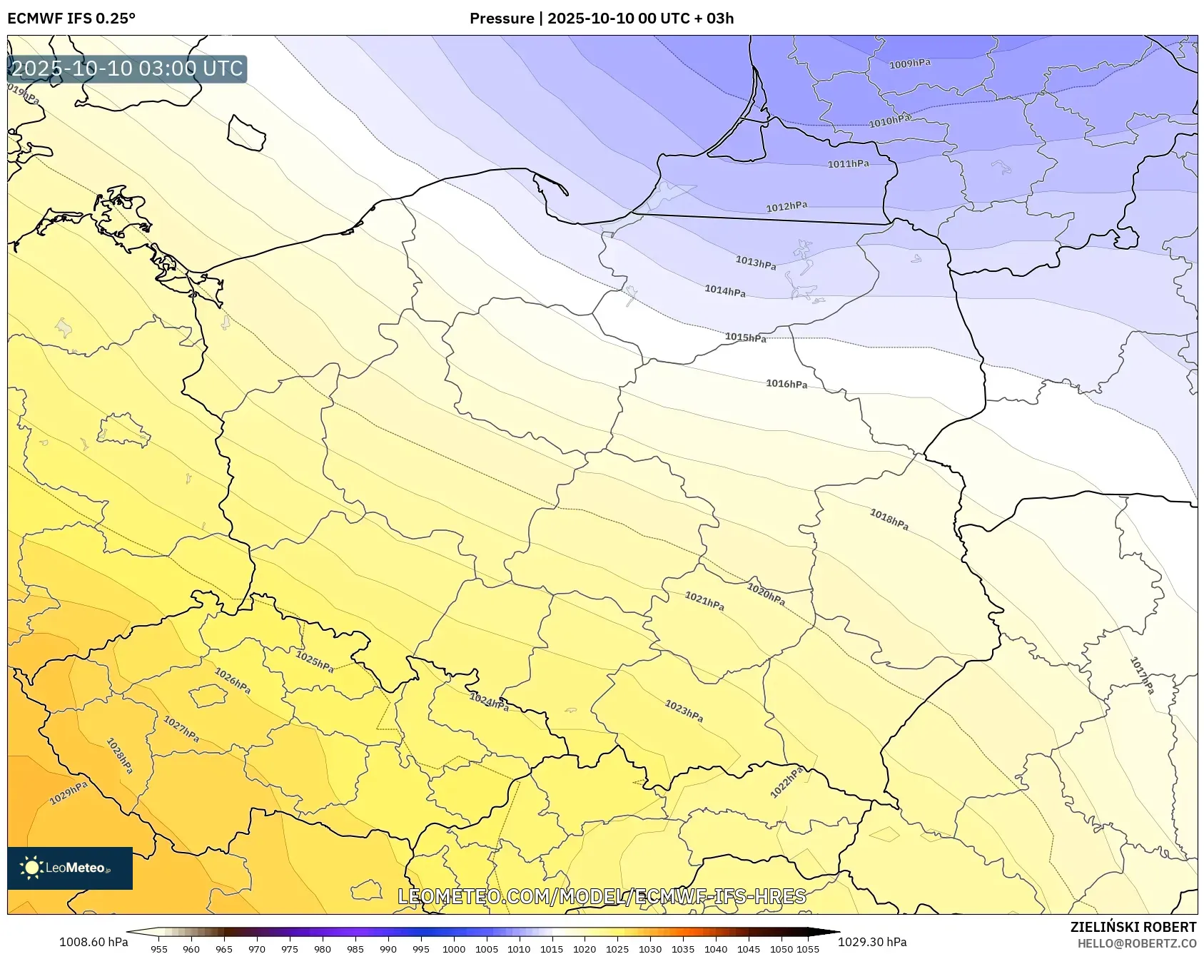 ECMWF IFS 0.25° model - Poland, Pressure