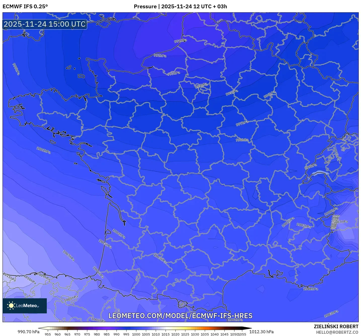 ECMWF IFS 0.25° model - France, Pressure