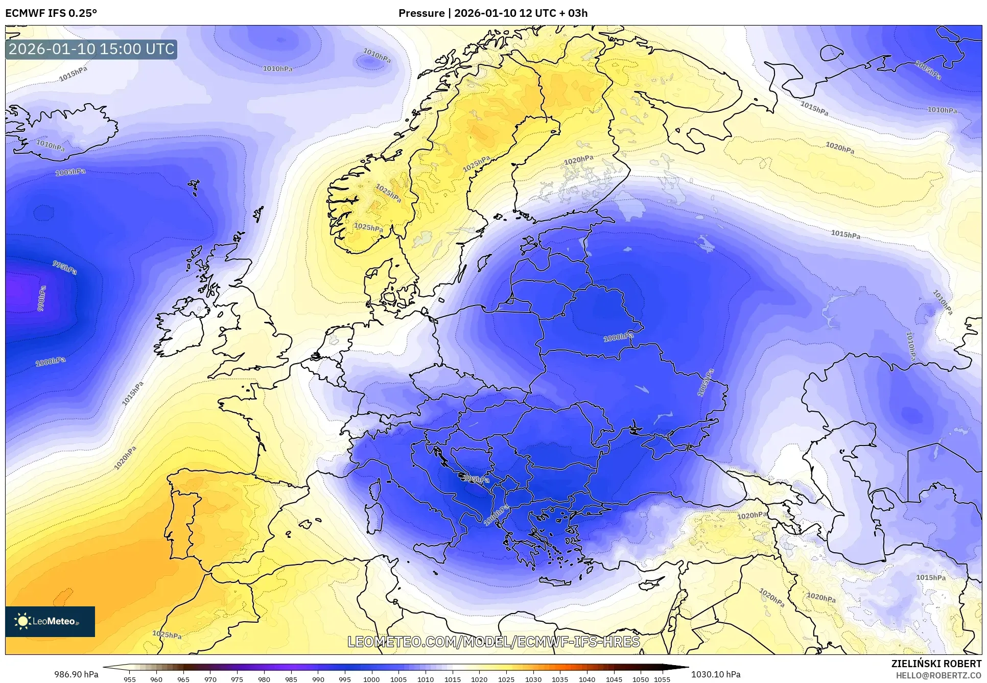 ECMWF IFS 0.25° model - Europe, Pressure