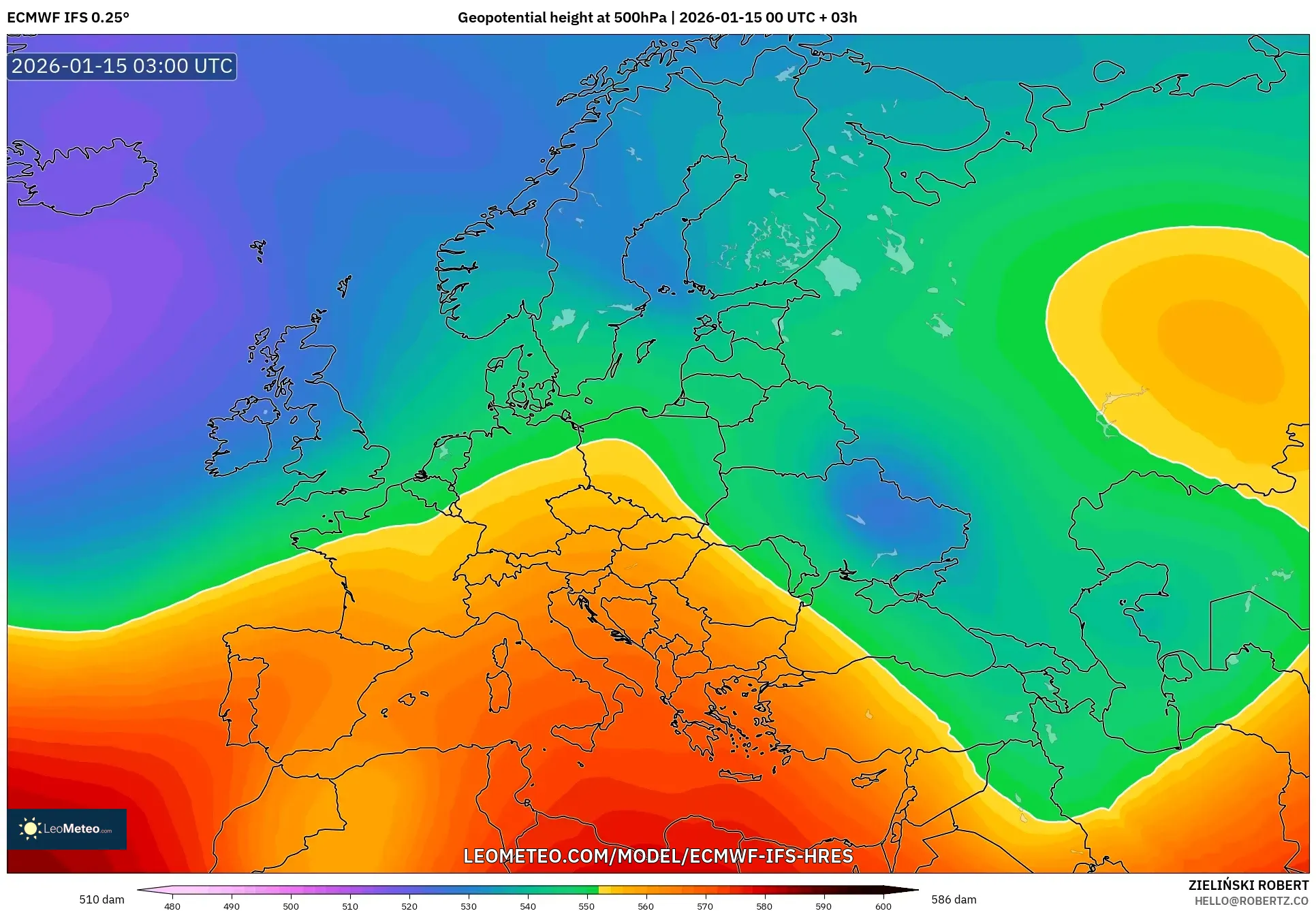 ECMWF IFS 0.25° model - Europe, Geopotential height at 500hPa