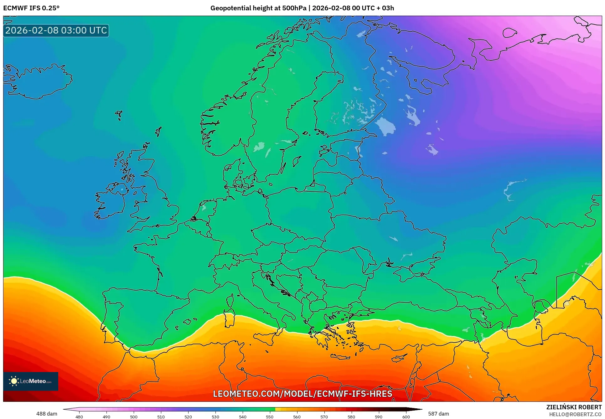 ECMWF IFS 0.25° model - Europe, Geopotential height at 500hPa