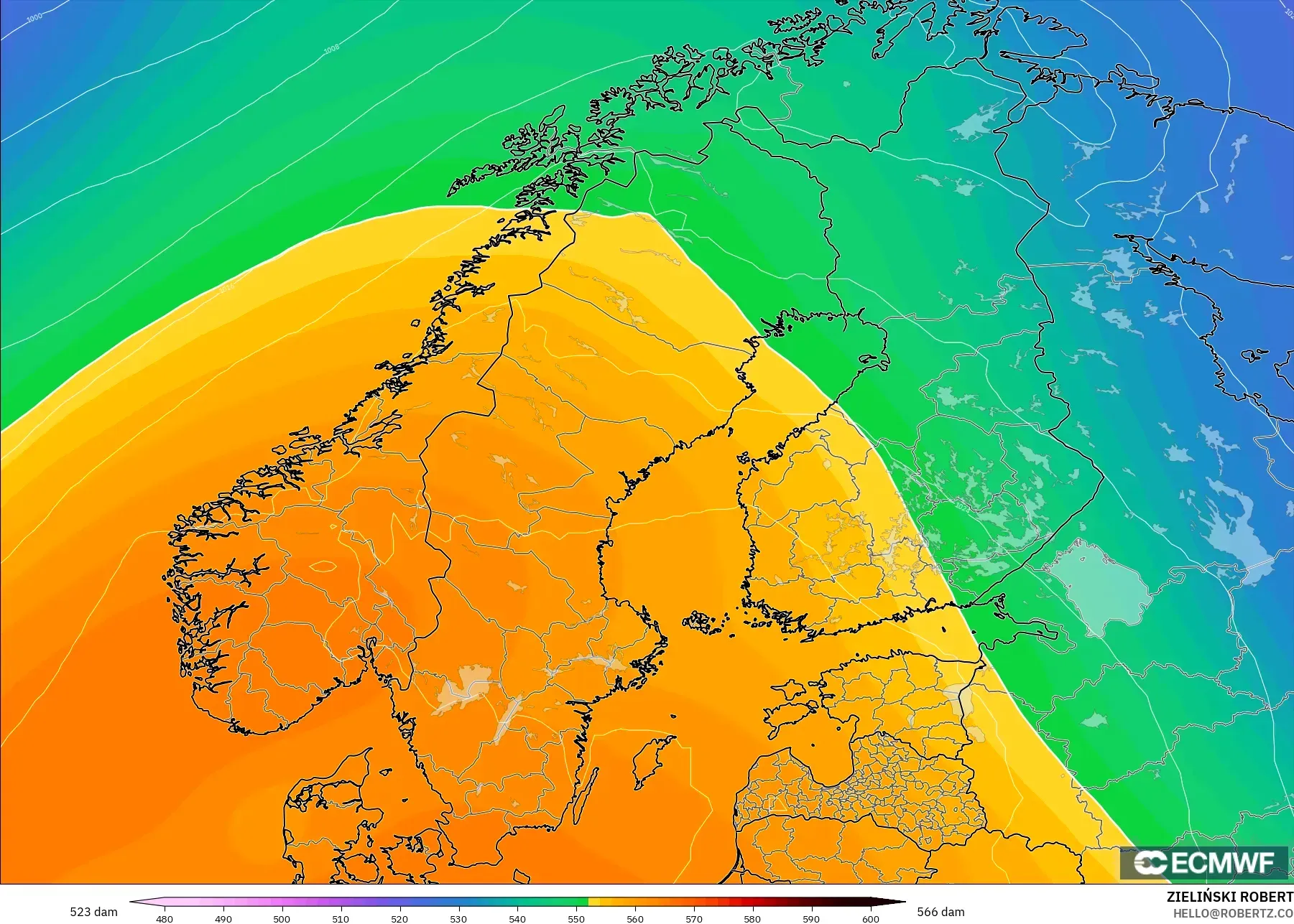 ECMWF IFS 0.25° model - Scandinavia, Geopotential height at 500hPa