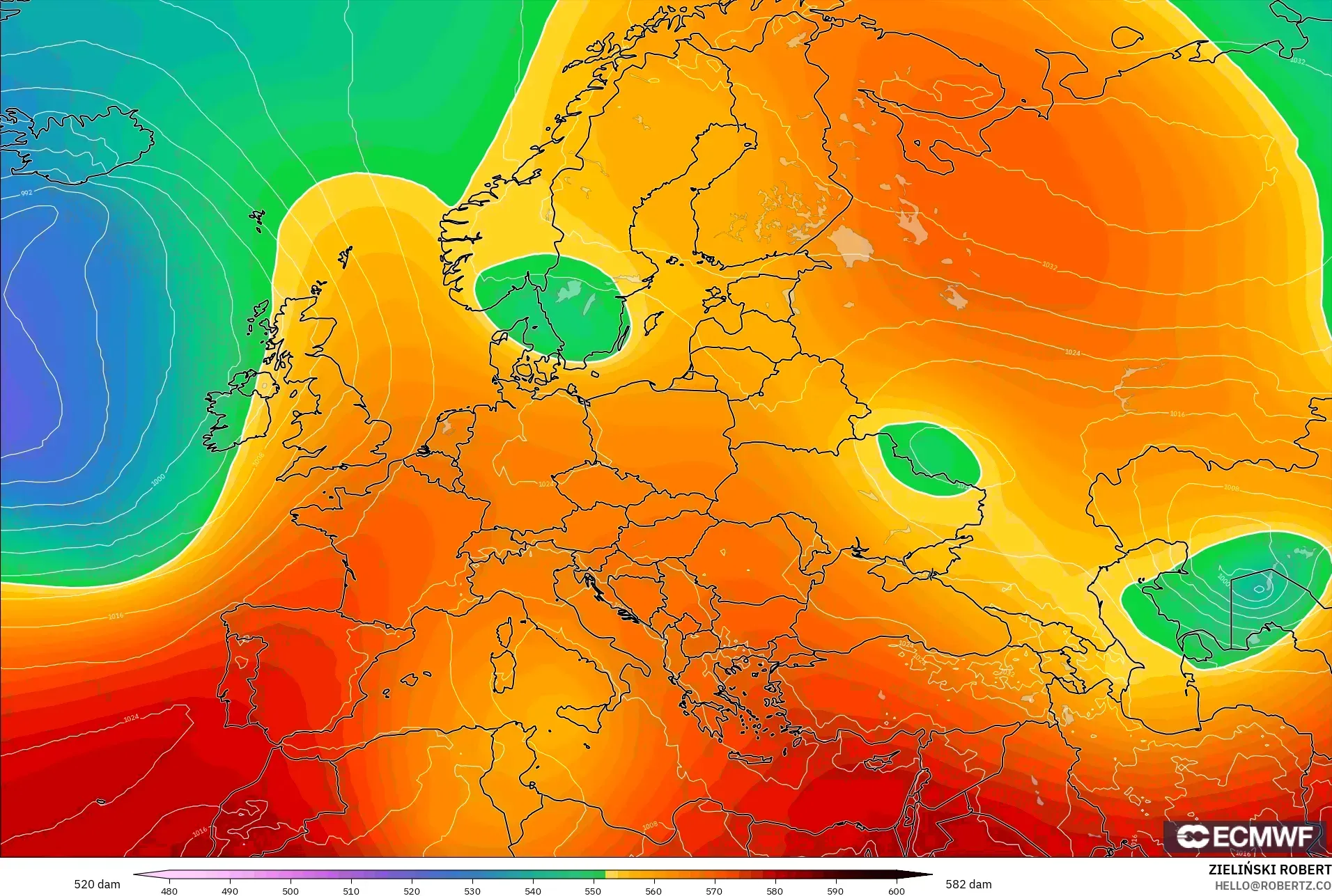 ECMWF IFS 0.25° model - Europe, Geopotential height at 500hPa