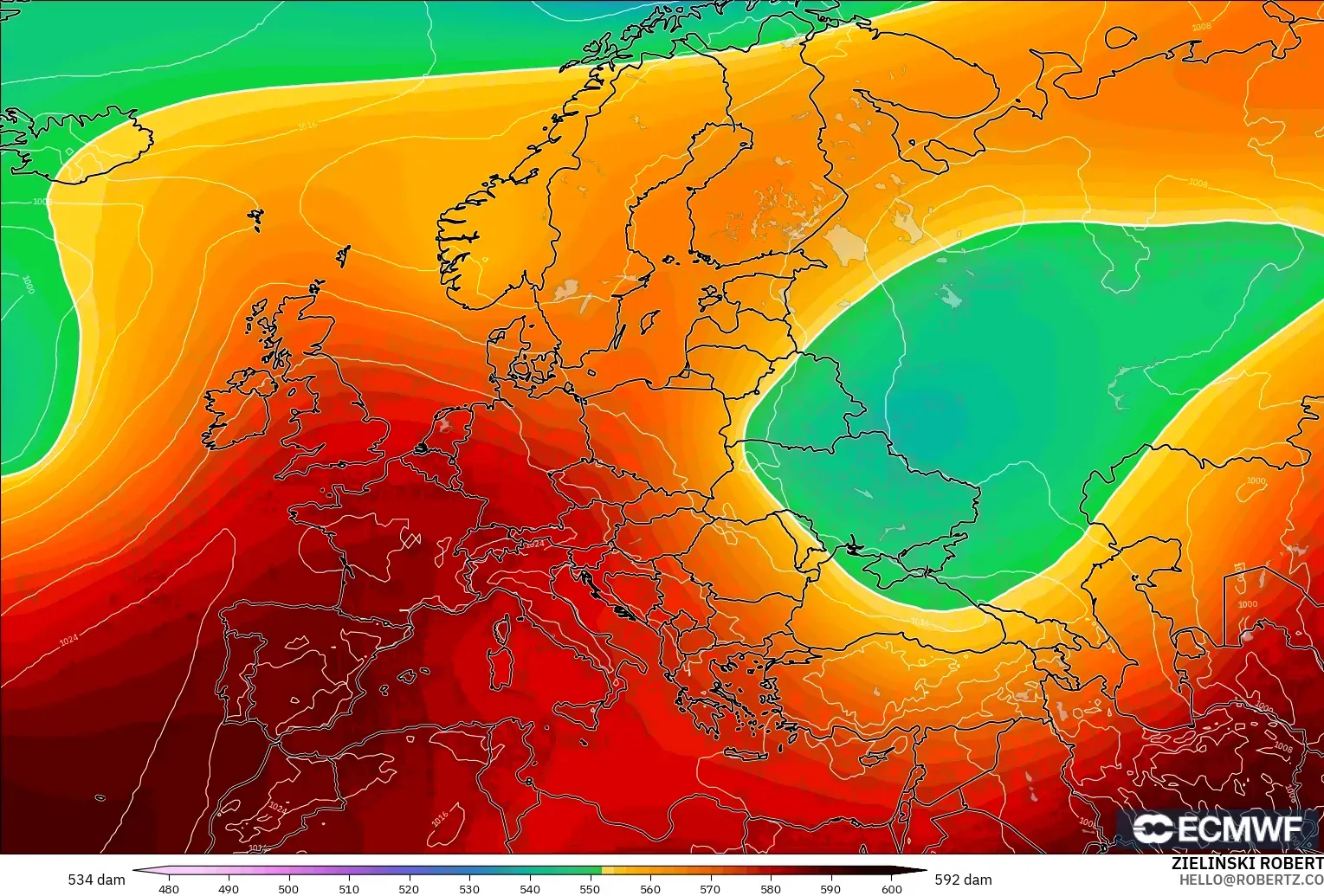 ECMWF IFS 0.25° model - Europe, Geopotential height at 500hPa