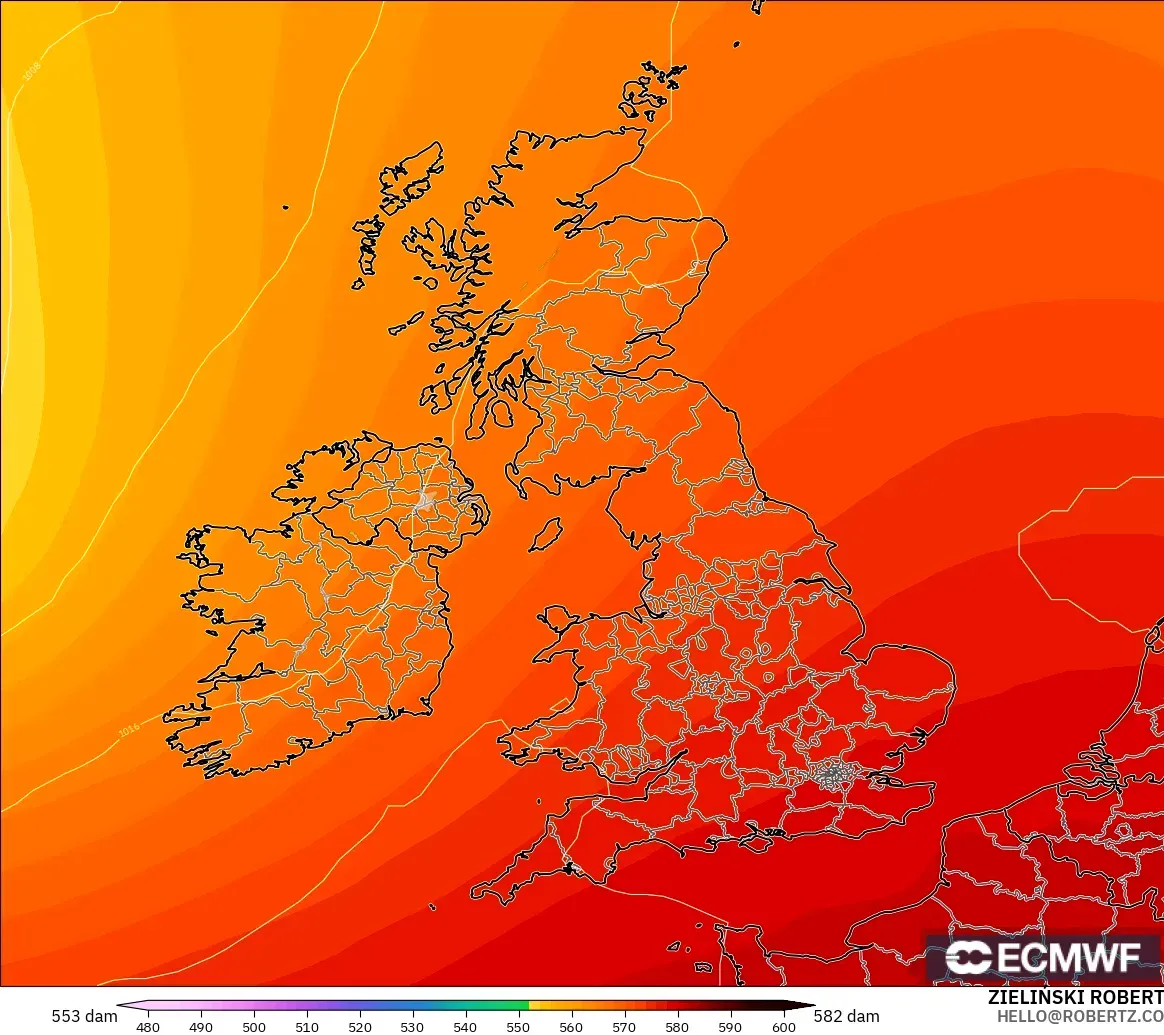 ECMWF IFS 0.25° model - United Kingdom, Geopotential height at 500hPa