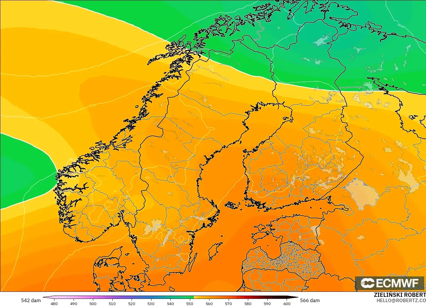 ECMWF IFS 0.25° model - Scandinavia, Geopotential height at 500hPa