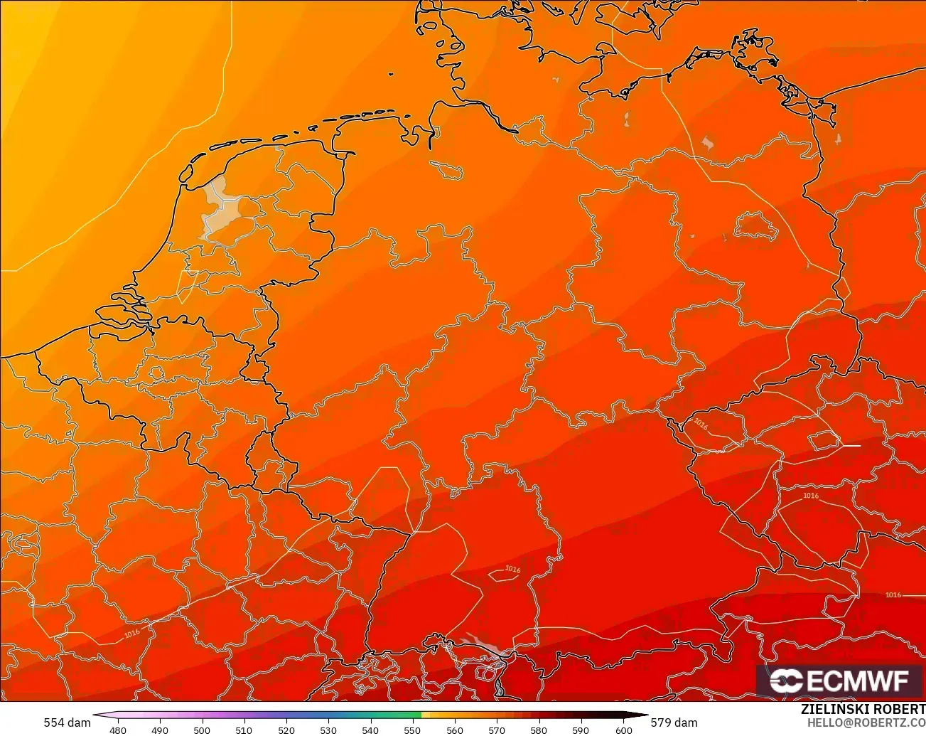 ECMWF IFS 0.25° model - Jerman, Ketinggian geopotensial pada 500 hPa