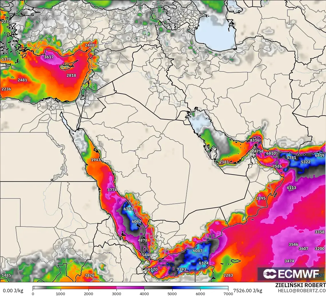 ECMWF IFS 0.25° modelo - Middle East, CAPE