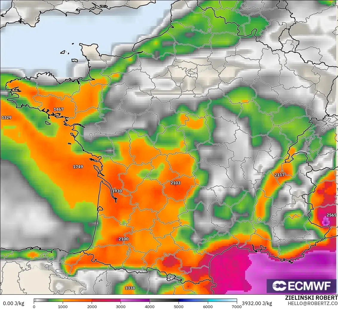 ECMWF IFS 0.25° model - France, CAPE