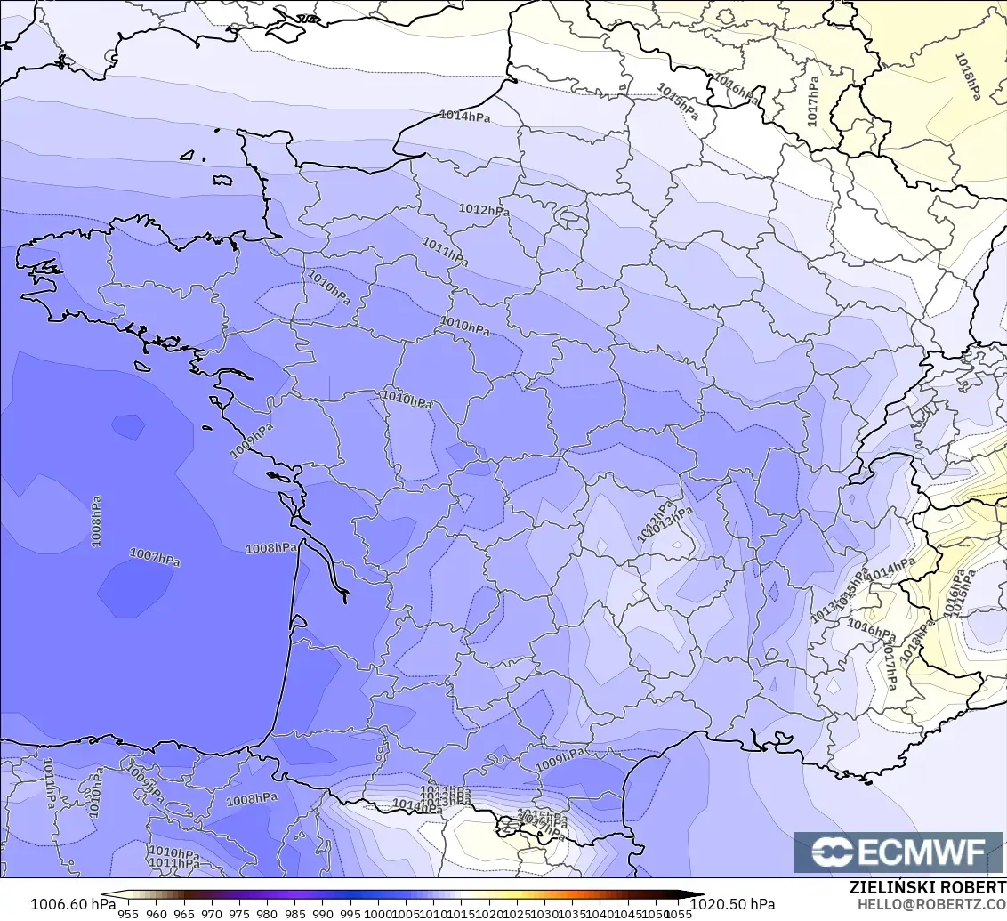ECMWF IFS 0.25° model - France, Pressure