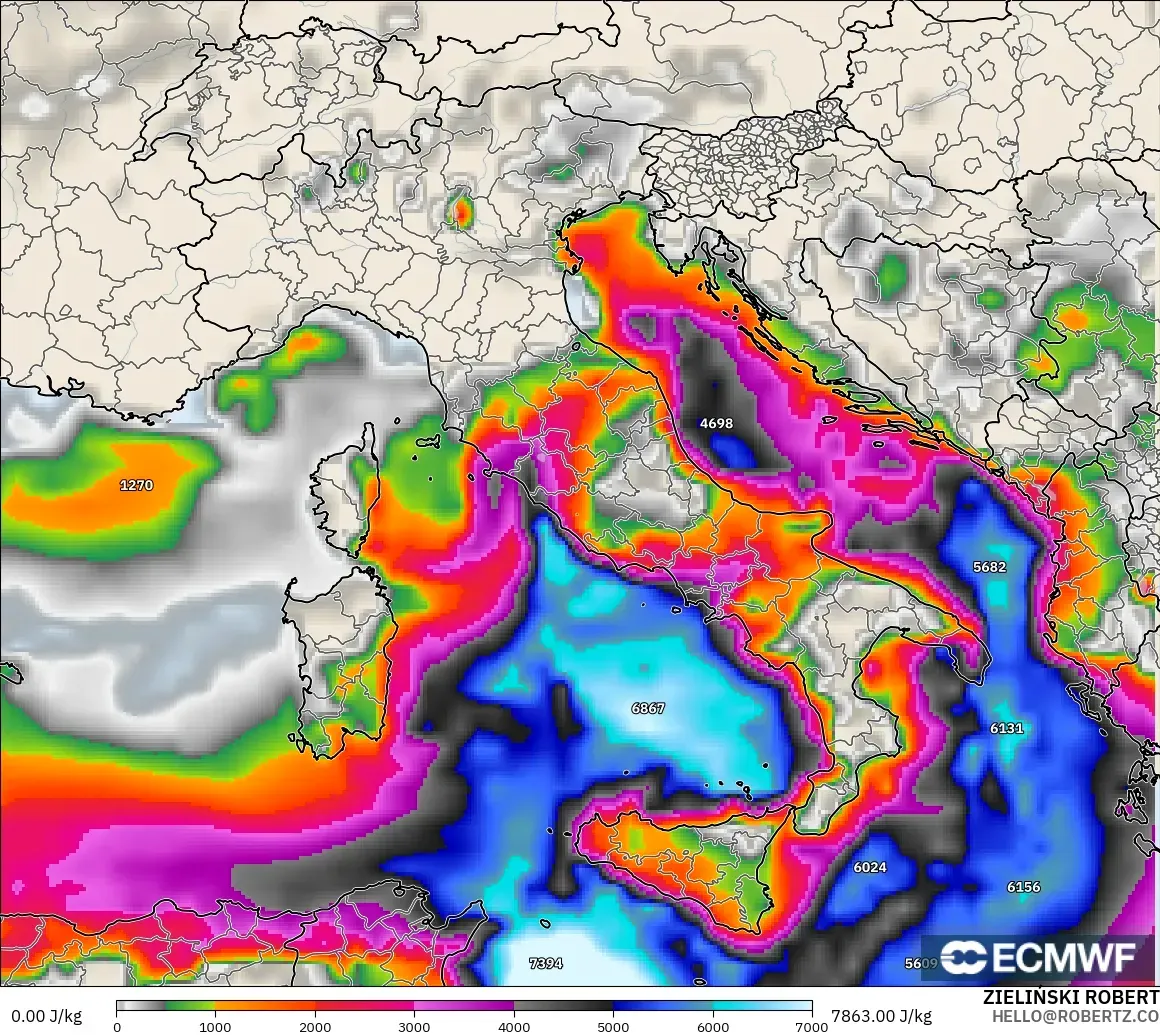 ECMWF IFS 0.25° model - Italy, CAPE