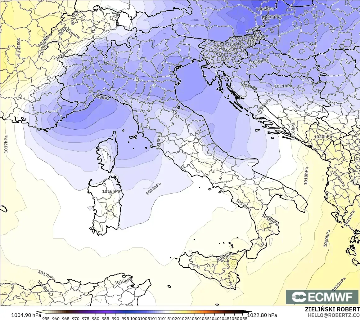 ECMWF IFS 0.25° model - Italy, Pressure