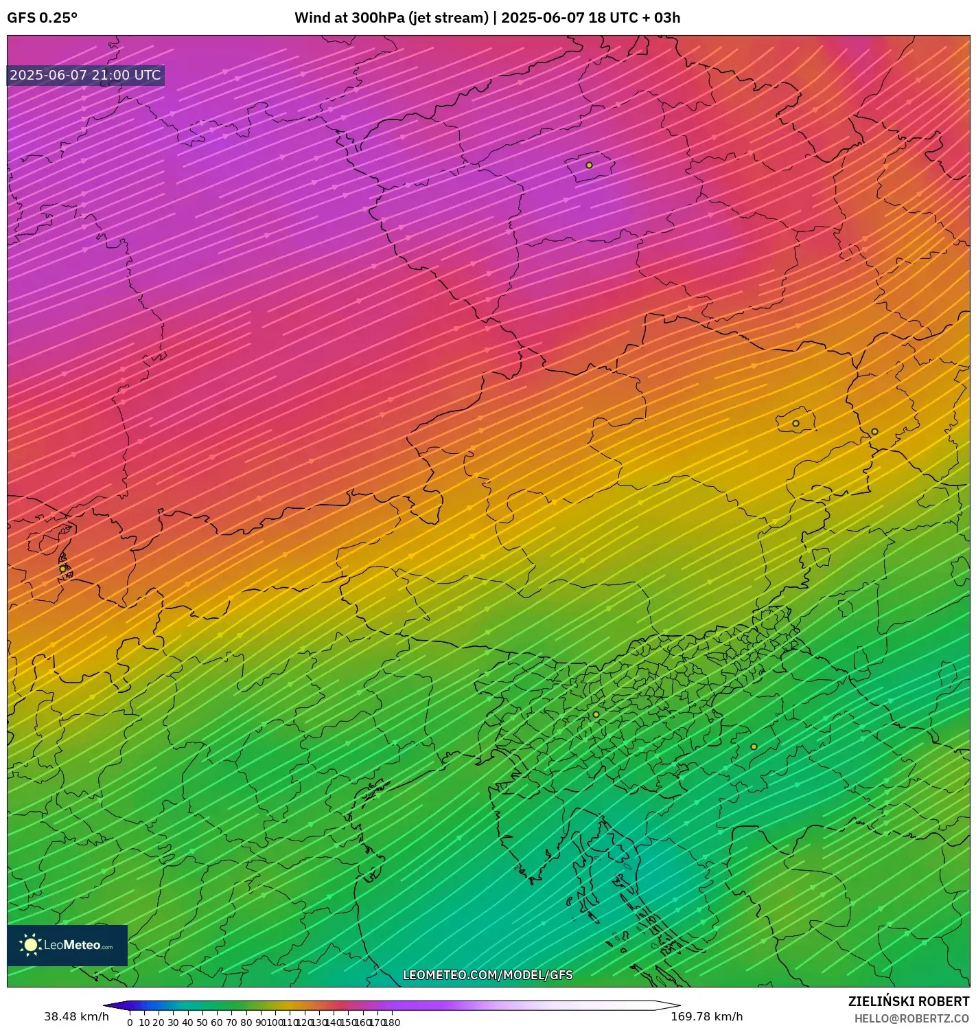 GFS model - Austria, Angin 300 hPa (aliran jet) GFS model - Austria, Angin 300 hPa (aliran jet)