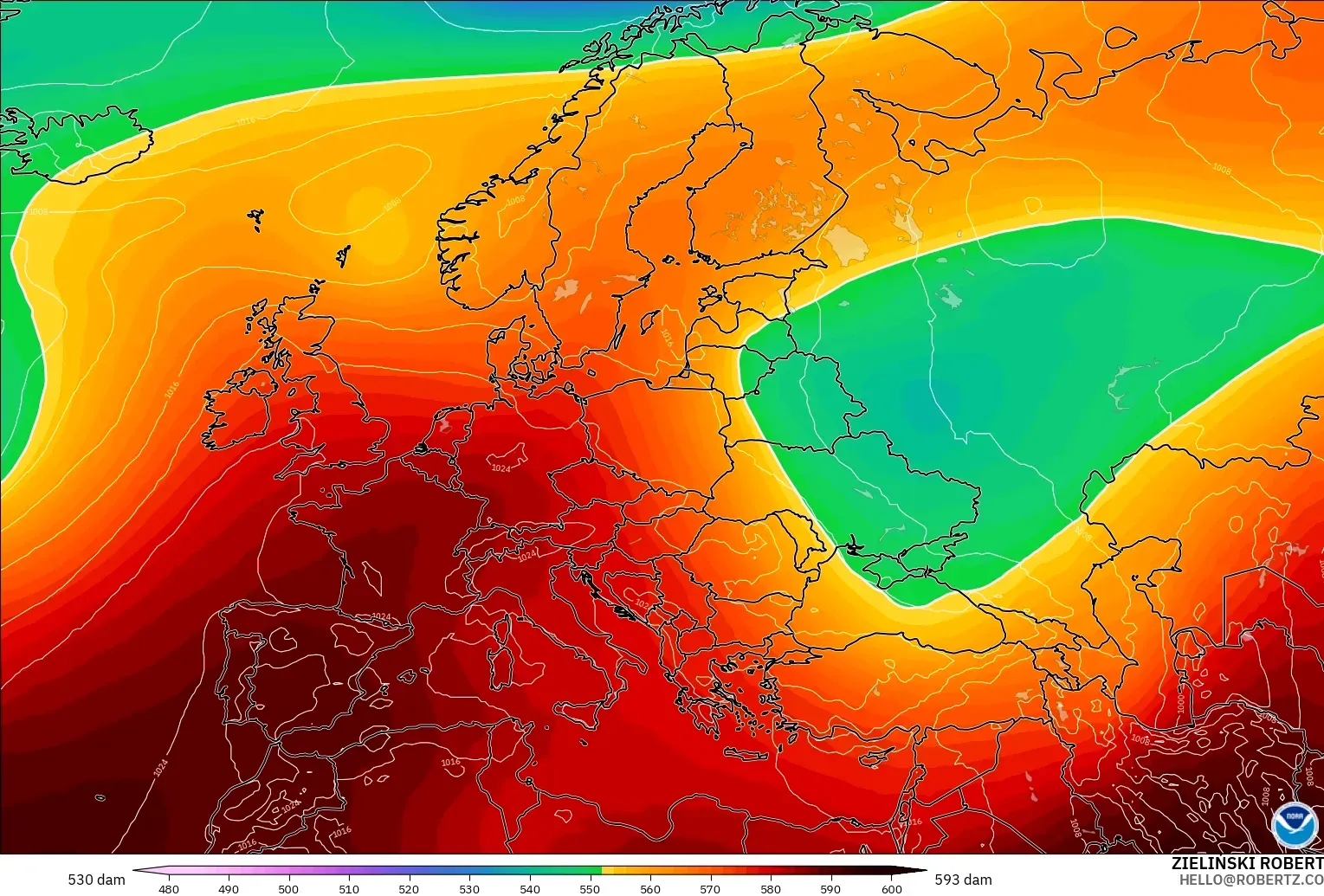 GFS model - Europe, Geopotential height at 500hPa