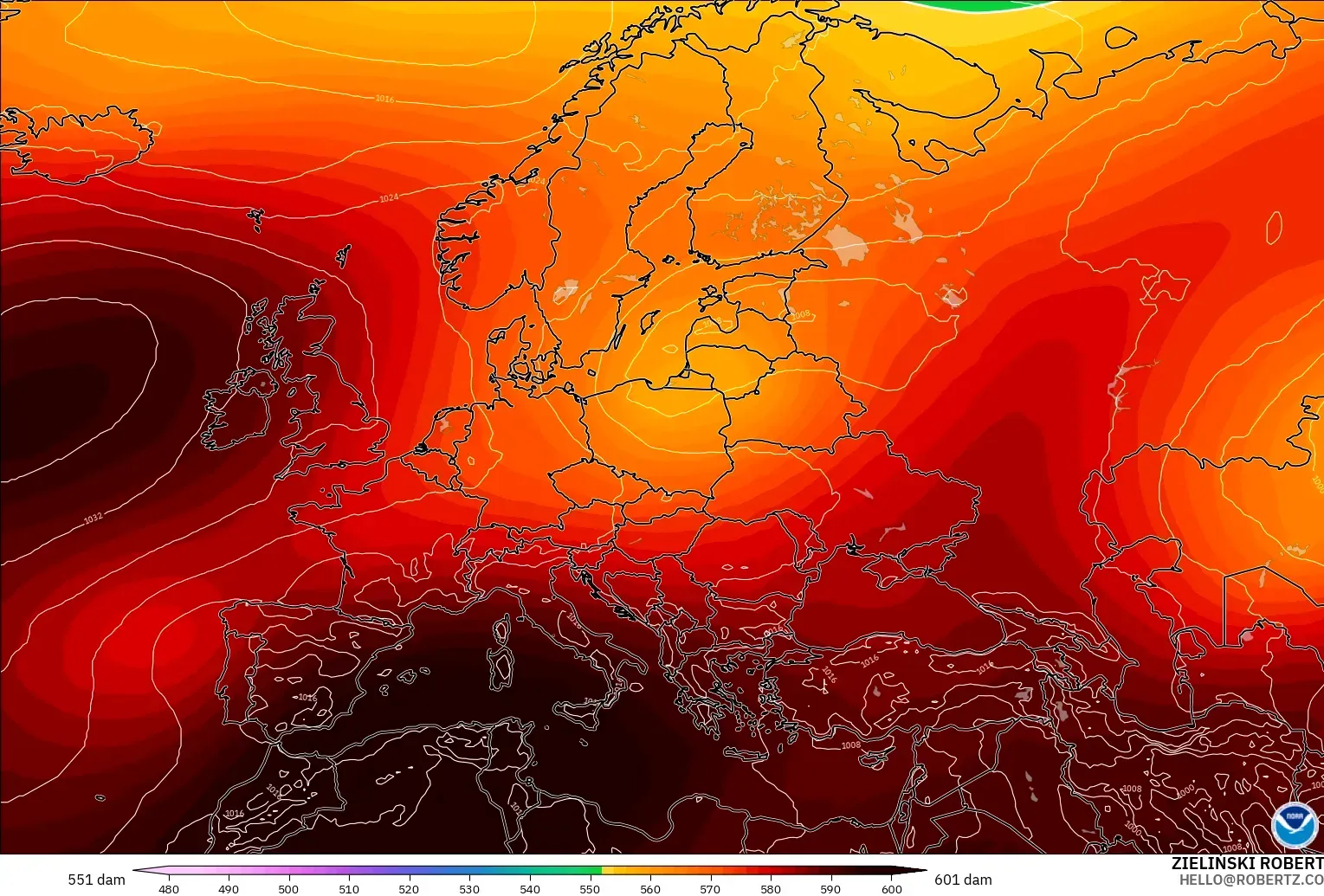 GFS model - Europe, Geopotential height at 500hPa