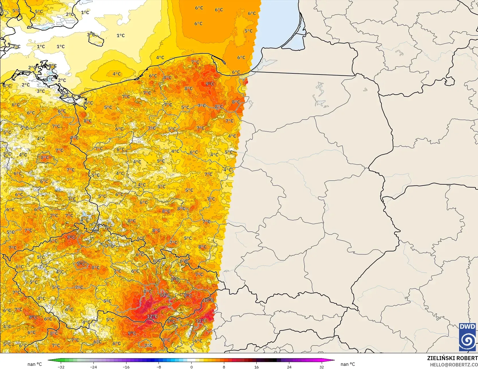 ICON Germany 2 km model - Poland, Temperature at 2m Anomaly