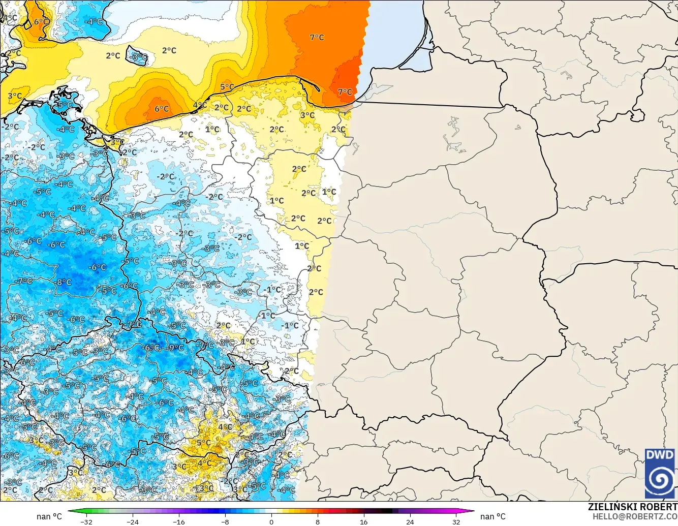 ICON Germany 2 km model - Poland, Temperature at 2m Anomaly