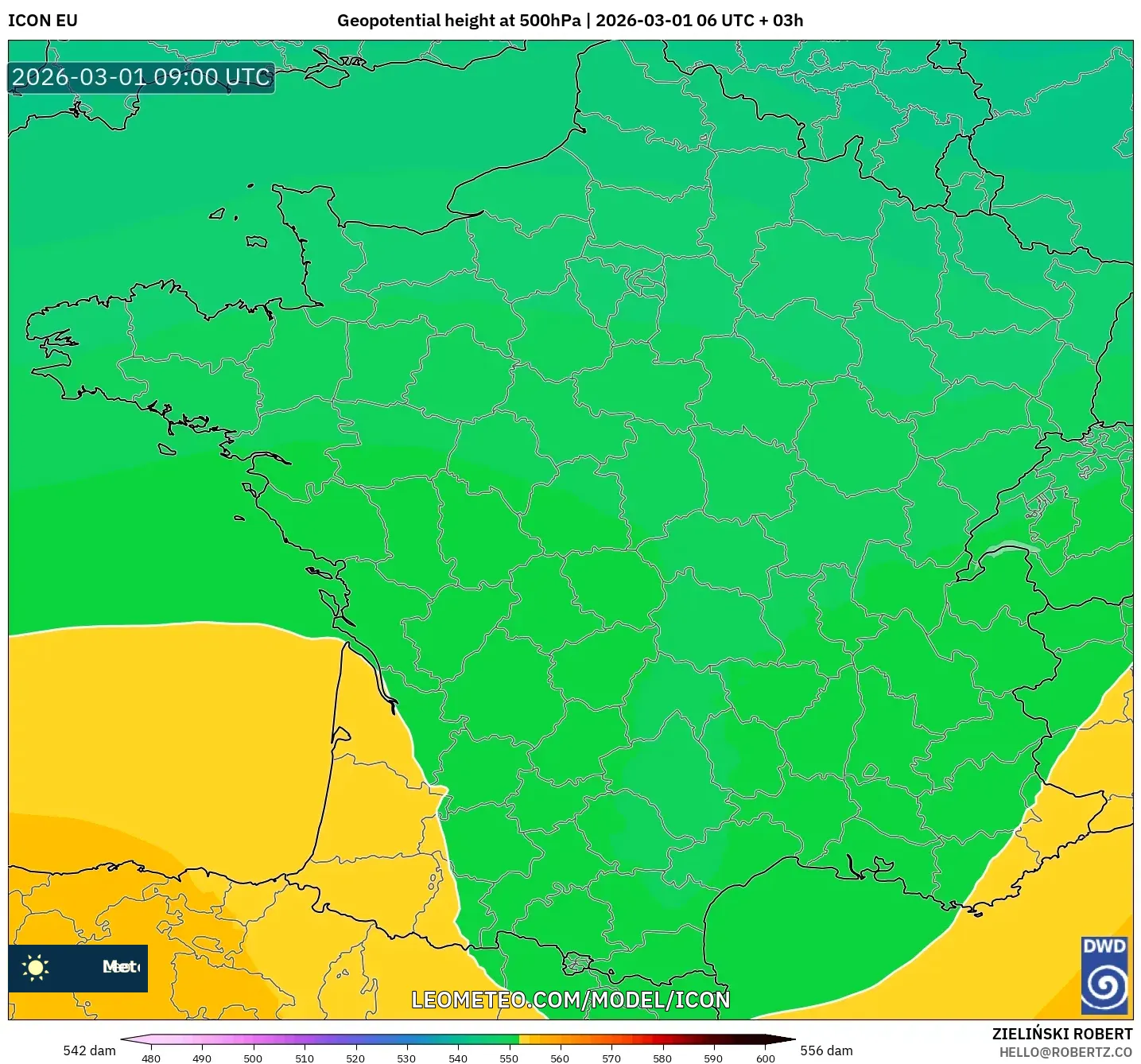 ICON model - France, Geopotential height at 500hPa