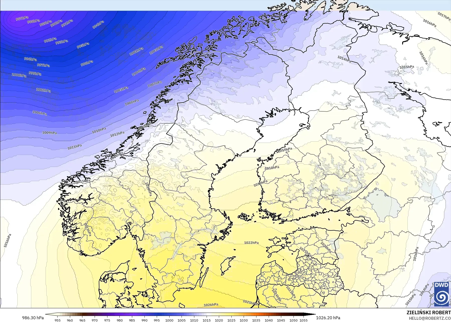 ICON model - Scandinavia, Pressure