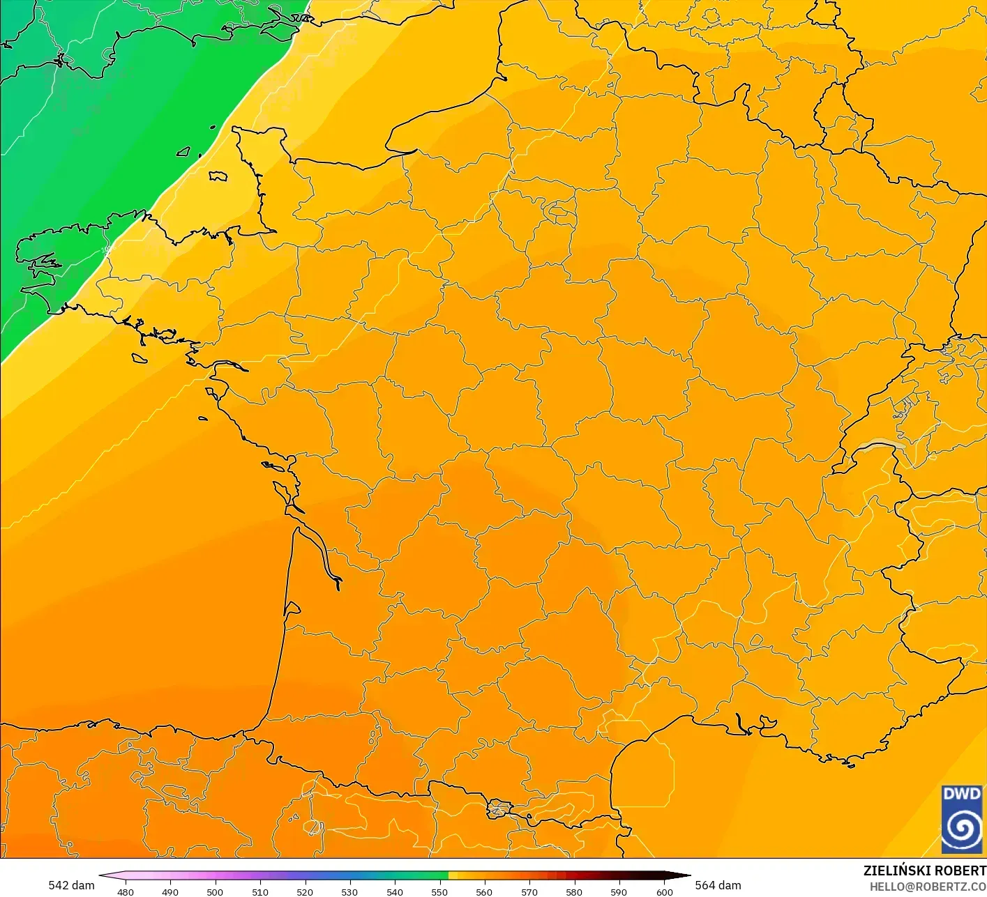 ICON model - France, Geopotential height at 500hPa