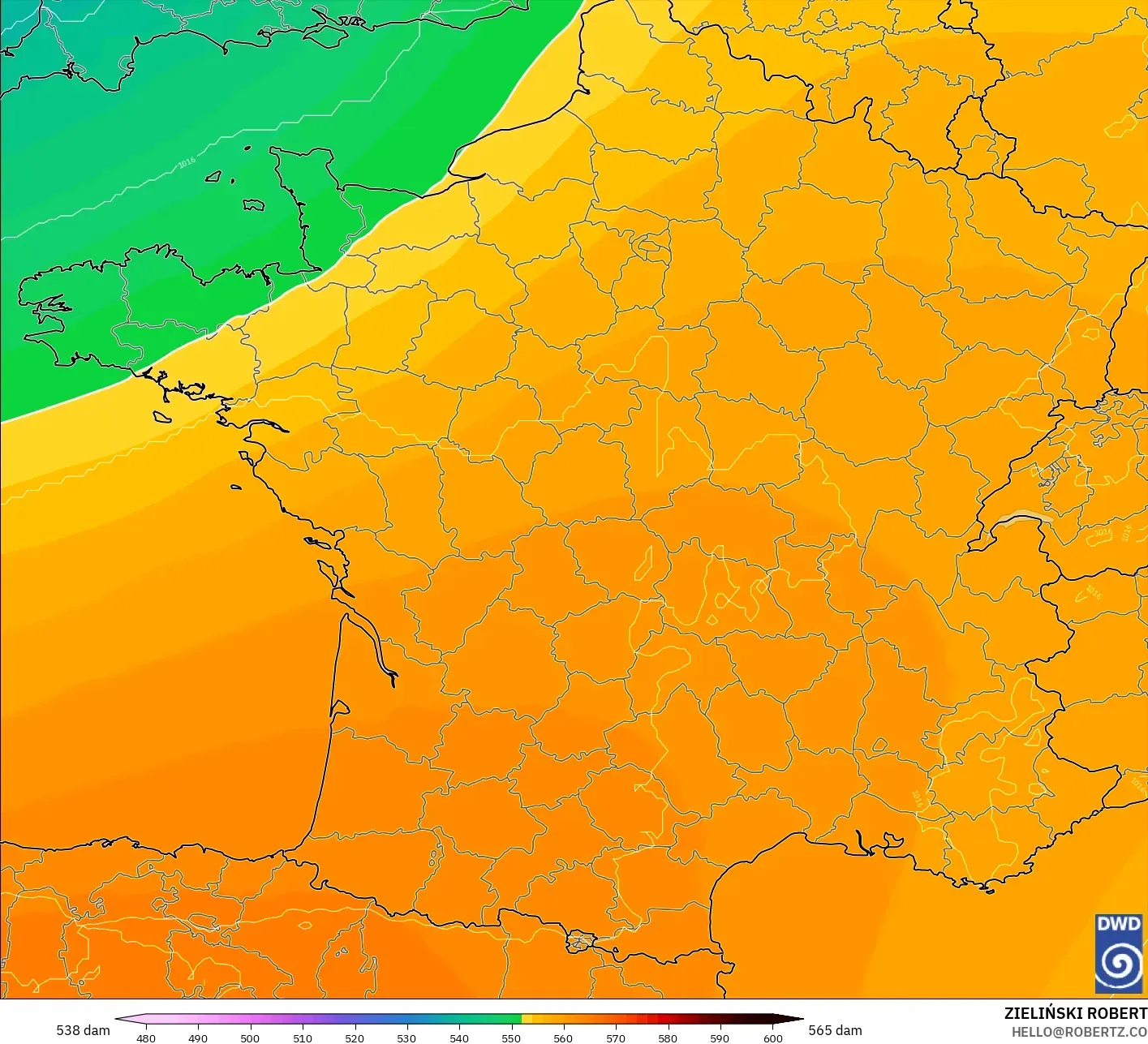 ICON model - France, Geopotential height at 500hPa