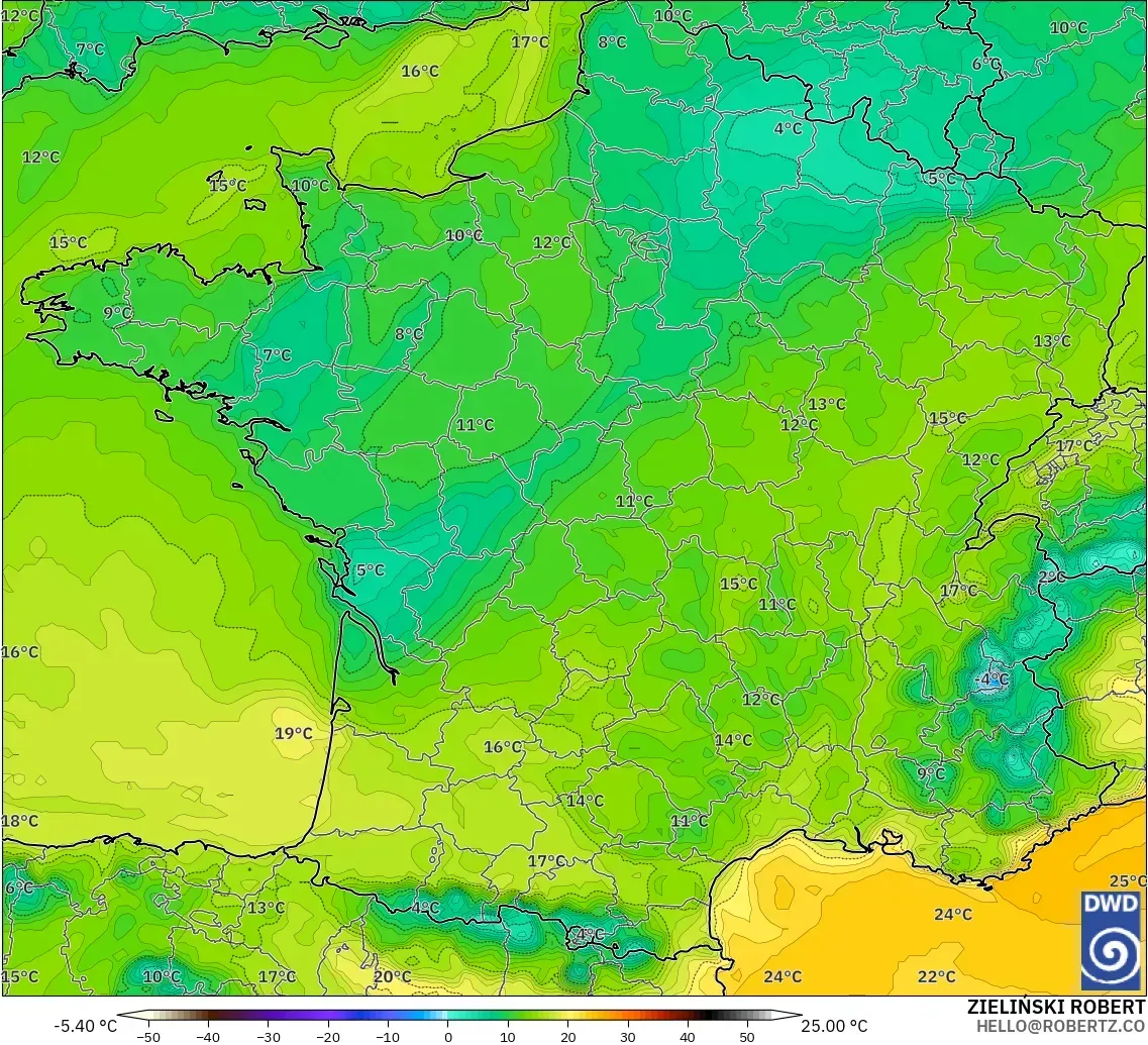 ICON model - France, Dewpoint at 2m