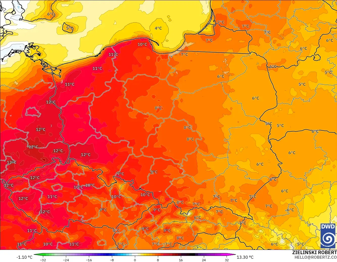 ICON model - Poland, Temperature at 2m Anomaly