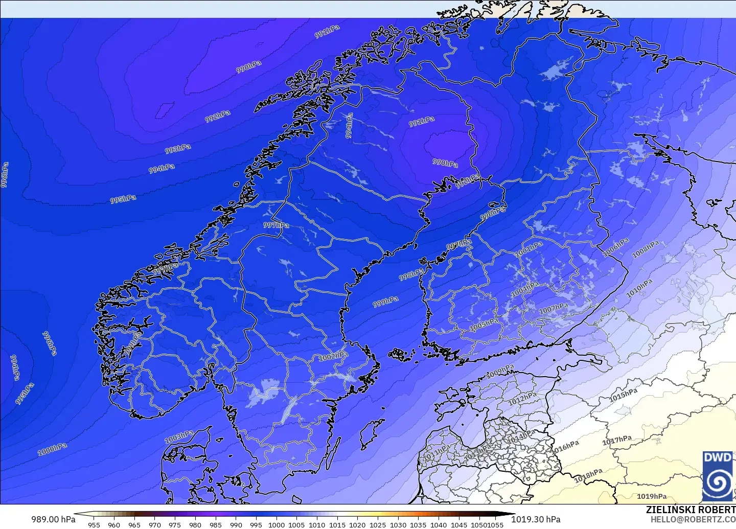 ICON model - Scandinavia, Pressure